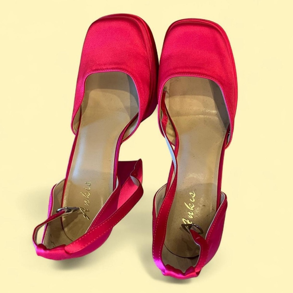 Abrand Vibrant Pink Heels